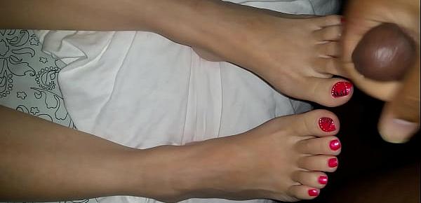  Footsie Cumshot